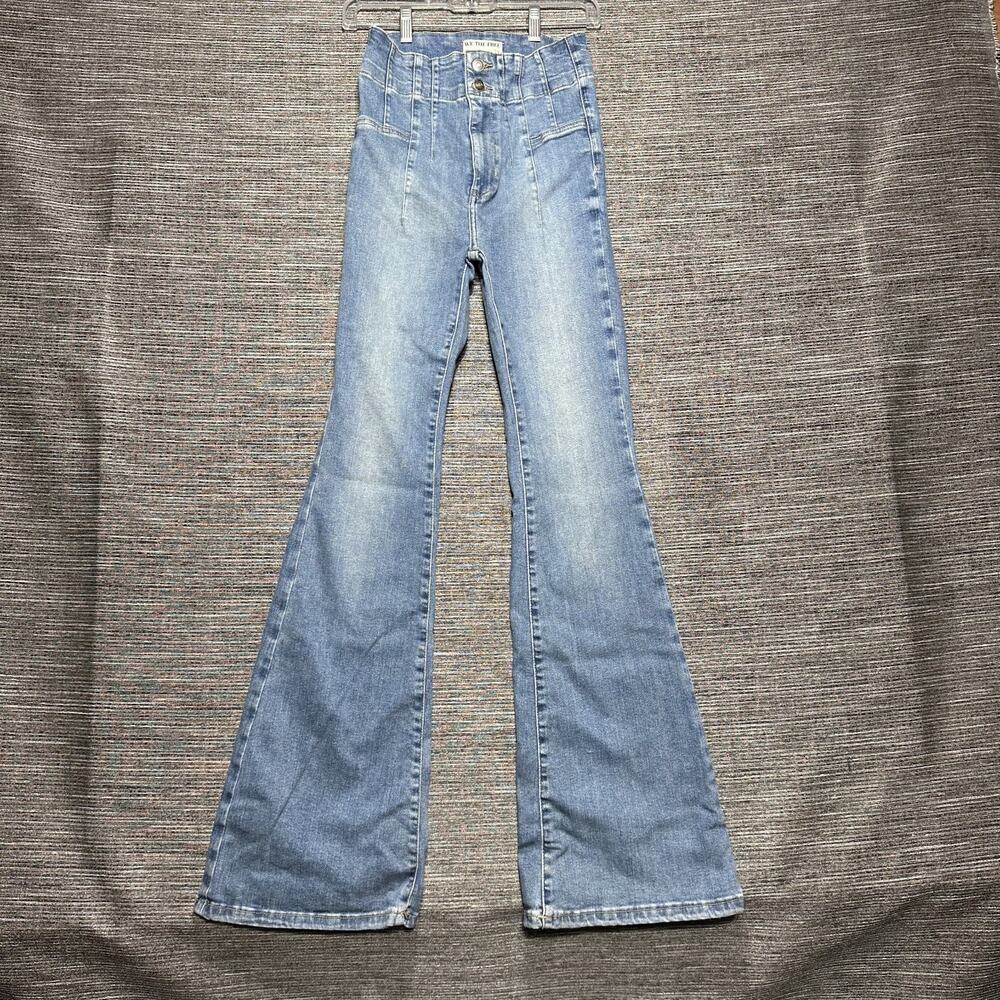 We The Free Jeans Women's Size 27x32 Blue Jayde Flare Leg High Rise